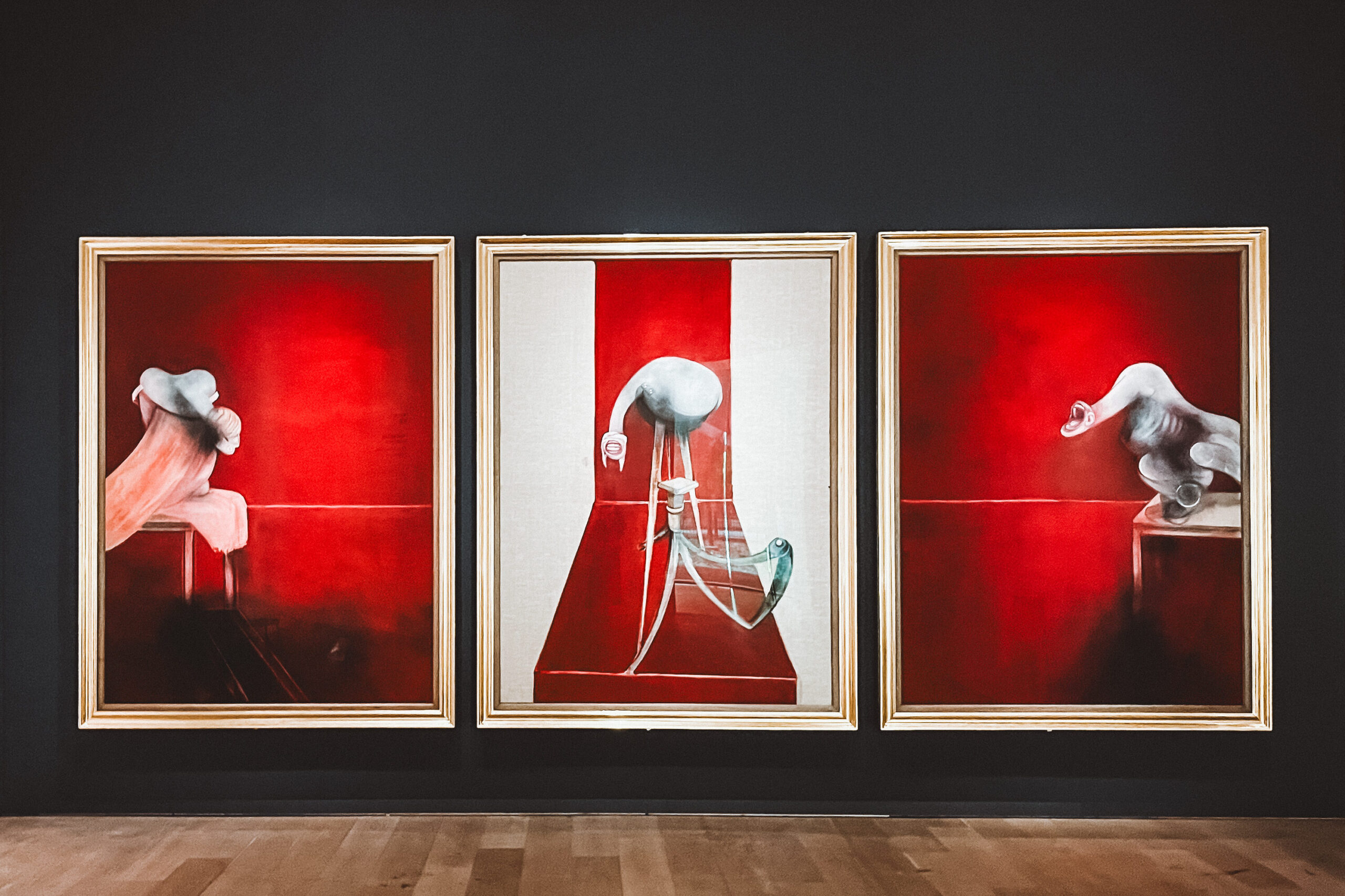 法蘭西斯・培根（Francis Bacon）《Second Version of Triptych 1944》1988年三聯畫作品